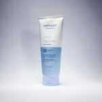 Missha Super Aqua Ultra Hyalron Foaming Cleanser 200 ml