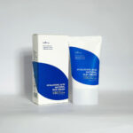 Isntree Hyaluronic Acid Natural Sun Cream SPF50+ PA++++ 50 ml